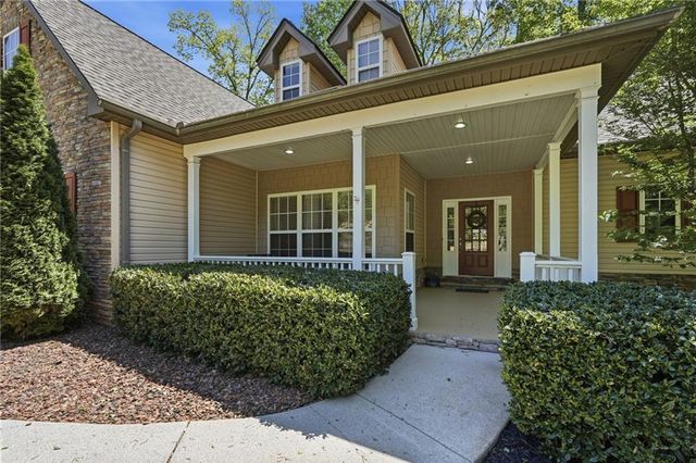 5402 Monarch Drive, Gainesville, GA 30506