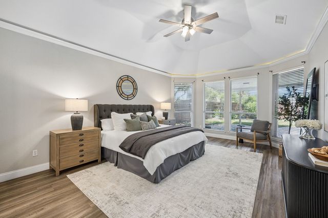 804 Summit Pointe, Lewisville, TX 75077