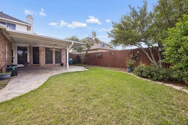 804 Summit Pointe, Lewisville, TX 75077