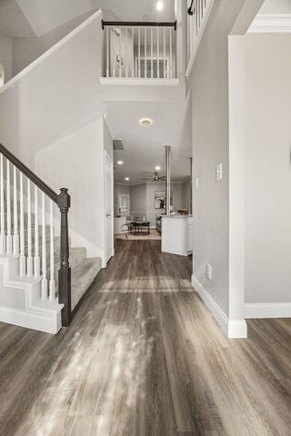 804 Summit Pointe, Lewisville, TX 75077