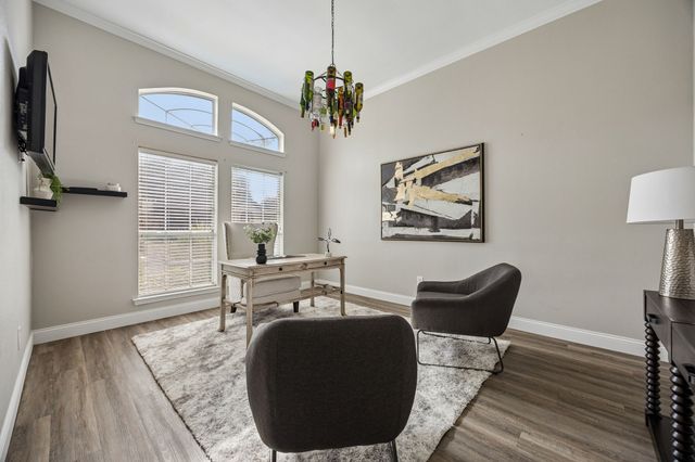 804 Summit Pointe, Lewisville, TX 75077