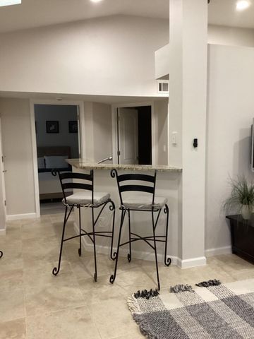 1000 Crystal Way L, Delray Beach, FL 33444