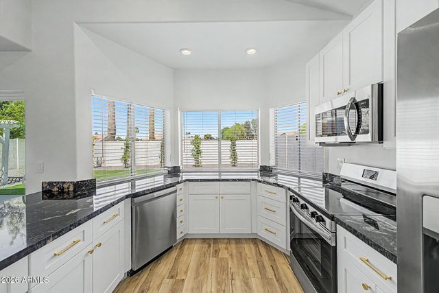 1450 W FOLLEY Street, Chandler, AZ 85224