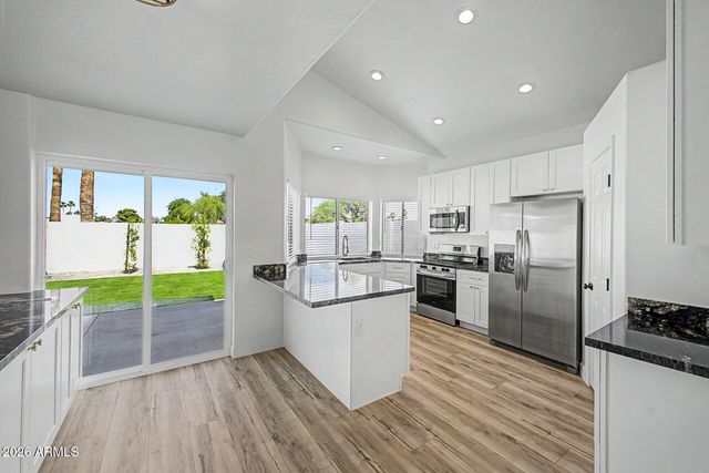 1450 W FOLLEY Street, Chandler, AZ 85224