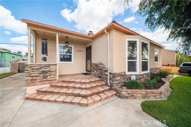 11203 Dunning, Santa Fe Springs, CA 90670