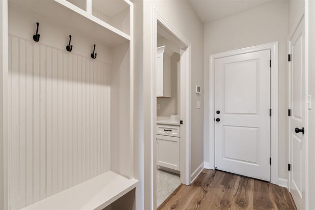 5296 THUNDER BOLT CV, Lakeland, TN 38002