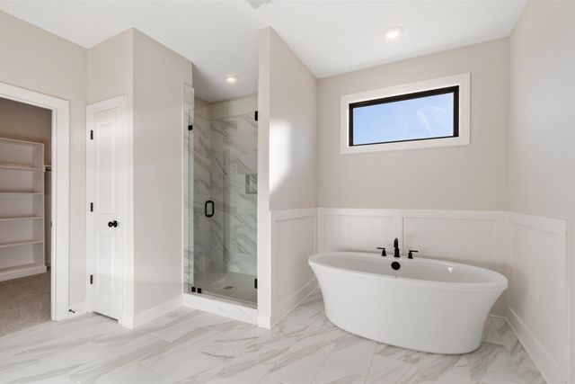 5296 THUNDER BOLT CV, Lakeland, TN 38002