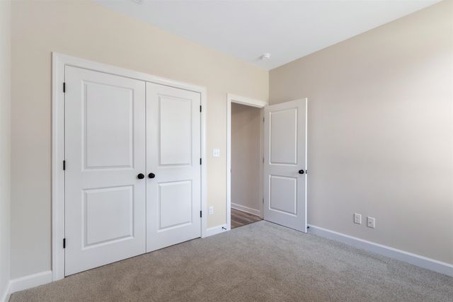 5296 THUNDER BOLT CV, Lakeland, TN 38002