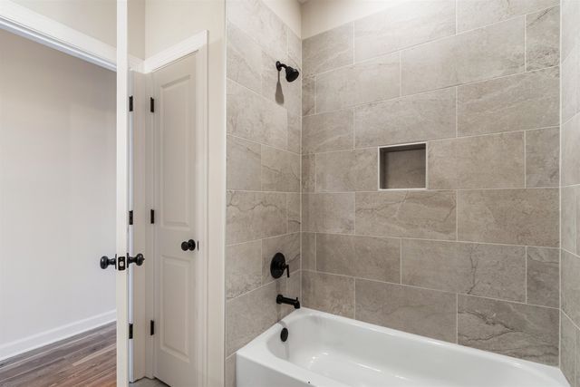 5296 THUNDER BOLT CV, Lakeland, TN 38002