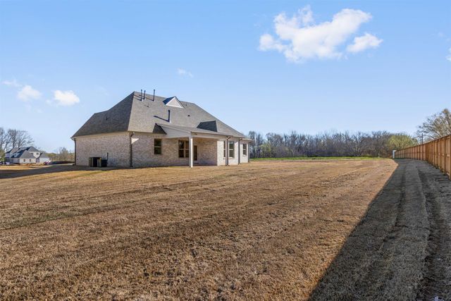 5296 THUNDER BOLT CV, Lakeland, TN 38002