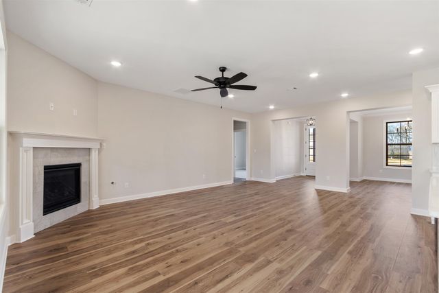 5296 THUNDER BOLT CV, Lakeland, TN 38002