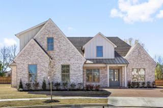 5296 THUNDER BOLT CV, Lakeland, TN 38002