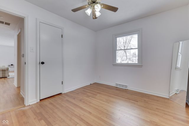 4555 Blackstone Drive, Indianapolis, IN 46237