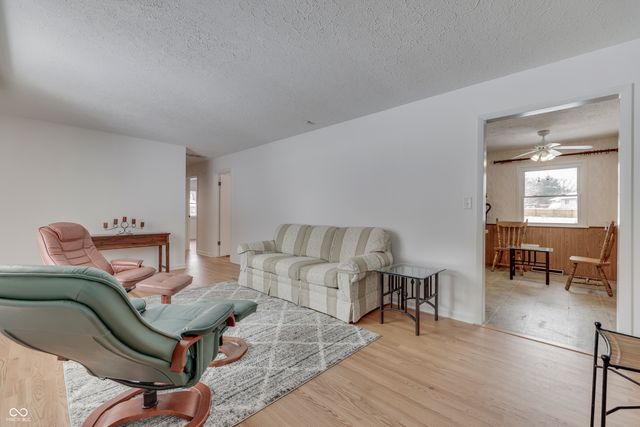 4555 Blackstone Drive, Indianapolis, IN 46237