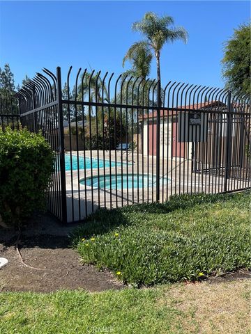1220 S Cypress Avenue G, Ontario, CA 91762