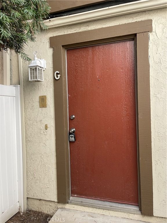 1220 S Cypress Avenue G, Ontario, CA 91762 — photo 2