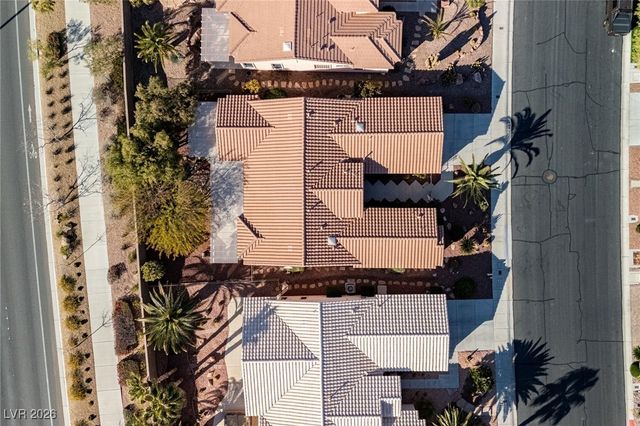 5123 Vincitor Street, Las Vegas, NV 89135