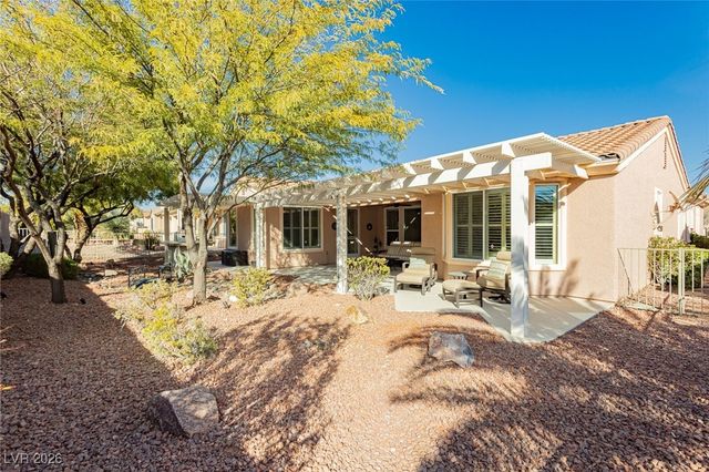 5123 Vincitor Street, Las Vegas, NV 89135