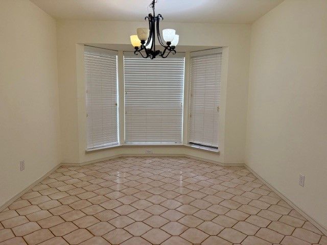 3812 Wrentham Drive, Arlington, TX 76016