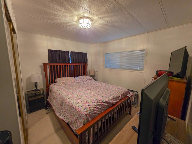 989 Roguelea Lane, Grants Pass, OR 97526