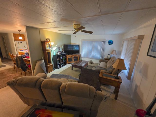 989 Roguelea Lane, Grants Pass, OR 97526