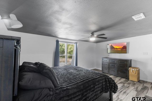 1219 Horseshoe Dr, Hideaway, TX 75771