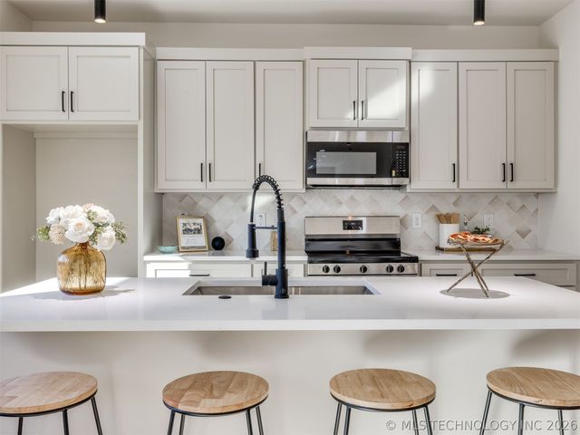 209 N Leahy Street, Sapulpa, OK 74066