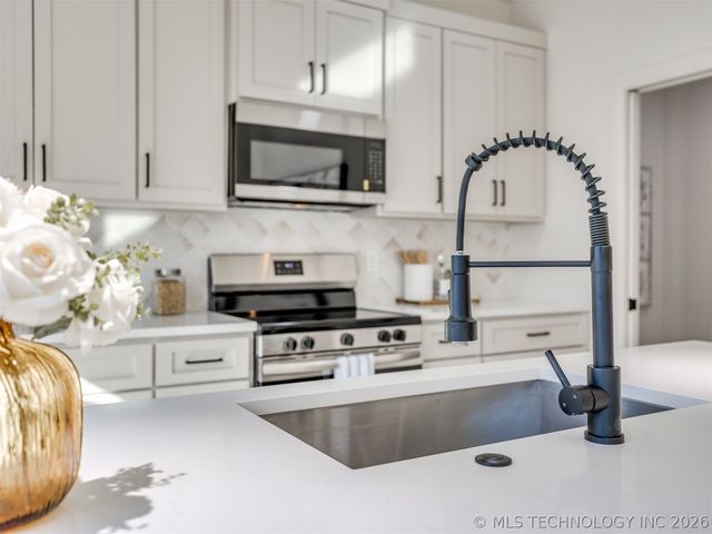 209 N Leahy Street, Sapulpa, OK 74066