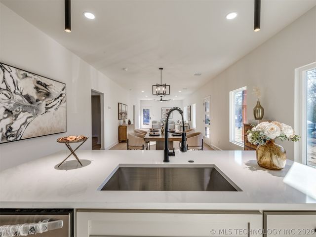 209 N Leahy Street, Sapulpa, OK 74066