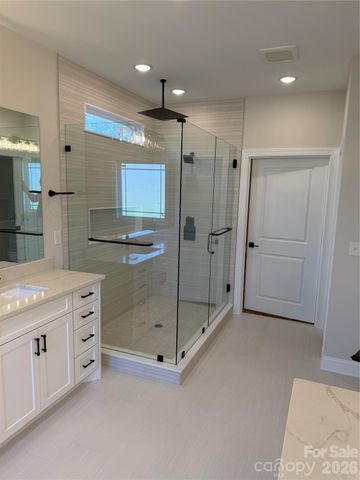 4559 Holly Circle NE, Conover, NC 28613