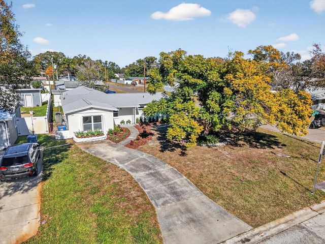 5701 14TH AVENUE N, St Petersburg, FL 33710