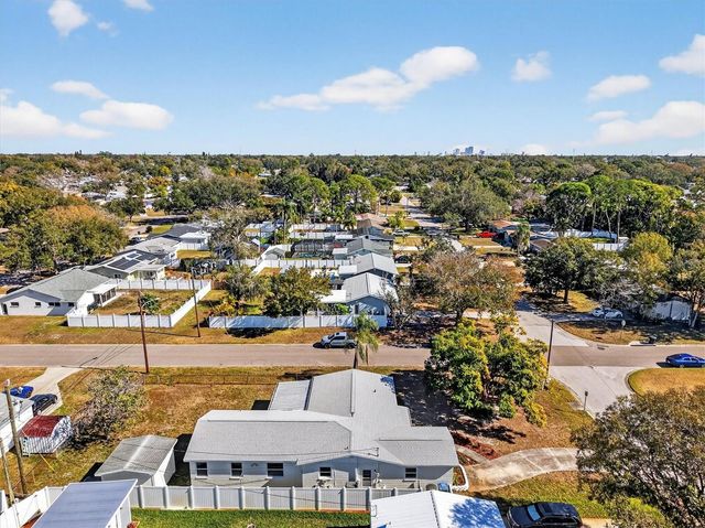 5701 14TH AVENUE N, St Petersburg, FL 33710