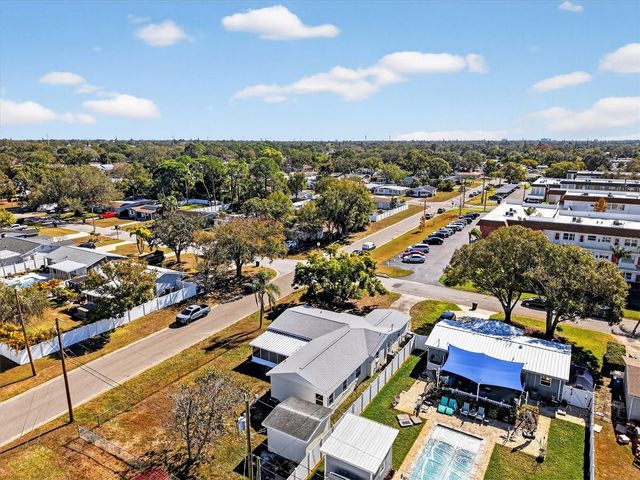 5701 14TH AVENUE N, St Petersburg, FL 33710