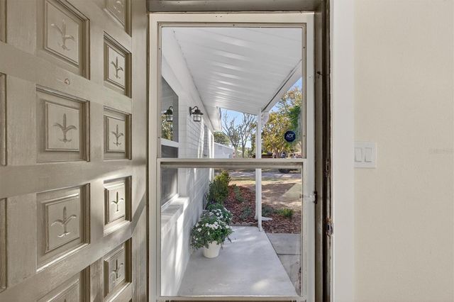 5701 14TH AVENUE N, St Petersburg, FL 33710