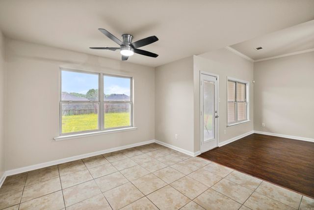 21 Chantileer, Ward, AR 72176