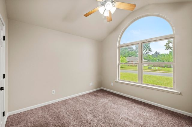 21 Chantileer, Ward, AR 72176