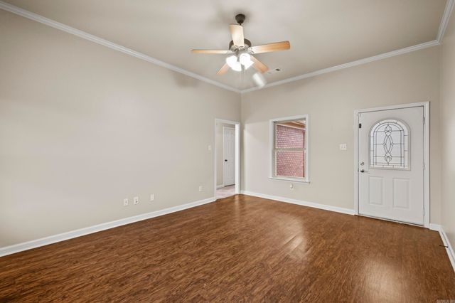 21 Chantileer, Ward, AR 72176