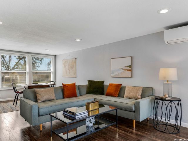 139 Teakwood Lane, San Antonio, TX 78216