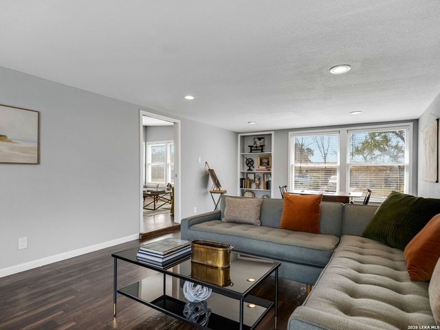 139 Teakwood Lane, San Antonio, TX 78216