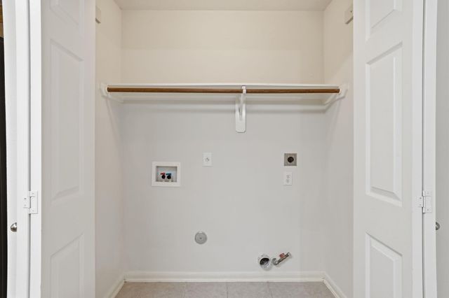 10135 E East Palm Lake Dr Drive, Houston, TX 77034