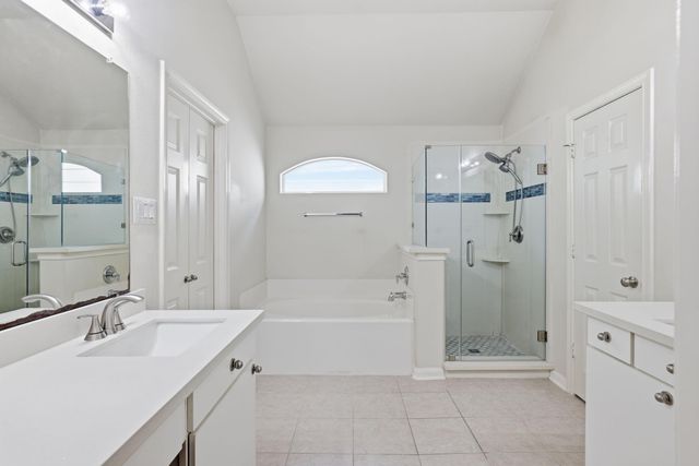 10135 E East Palm Lake Dr Drive, Houston, TX 77034