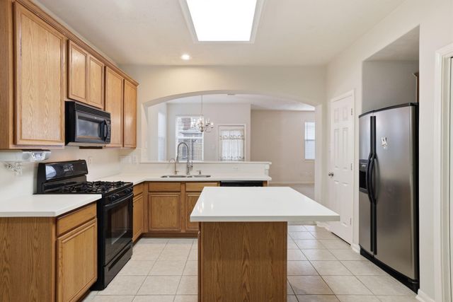 10135 E East Palm Lake Dr Drive, Houston, TX 77034