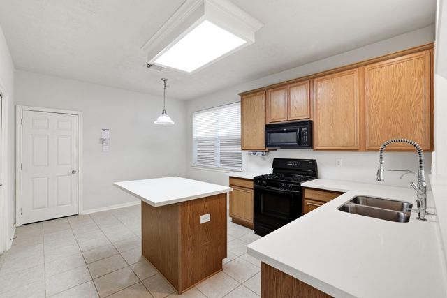 10135 E East Palm Lake Dr Drive, Houston, TX 77034