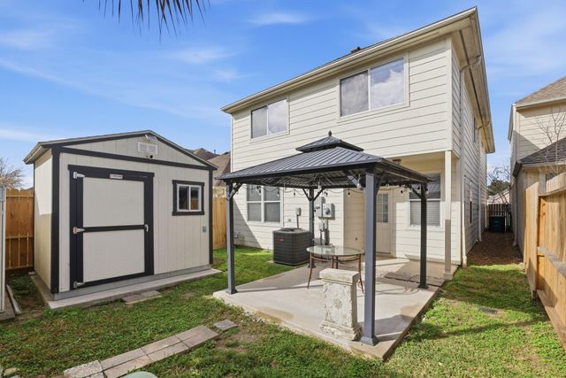 10135 E East Palm Lake Dr Drive, Houston, TX 77034