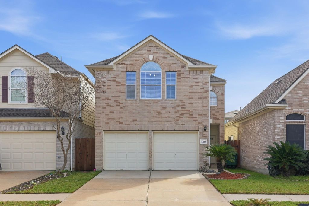 10135 E East Palm Lake Dr Drive, Houston, TX 77034