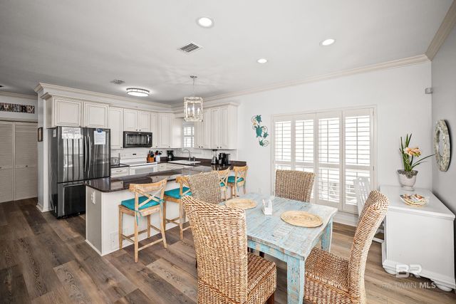 2283 W Beach Boulevard, Gulf Shores, AL 36542