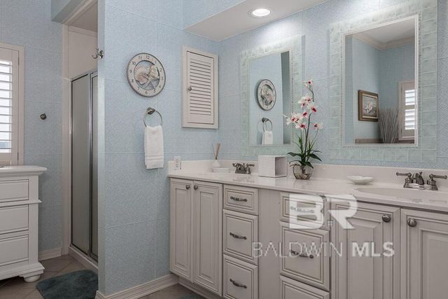 2283 W Beach Boulevard, Gulf Shores, AL 36542