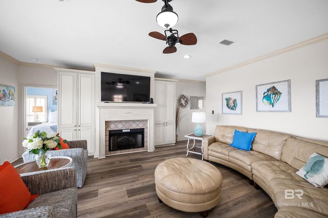 2283 W Beach Boulevard, Gulf Shores, AL 36542