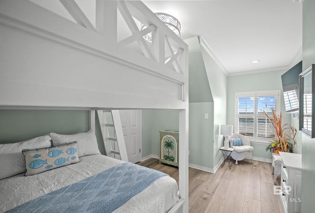 2283 W Beach Boulevard, Gulf Shores, AL 36542