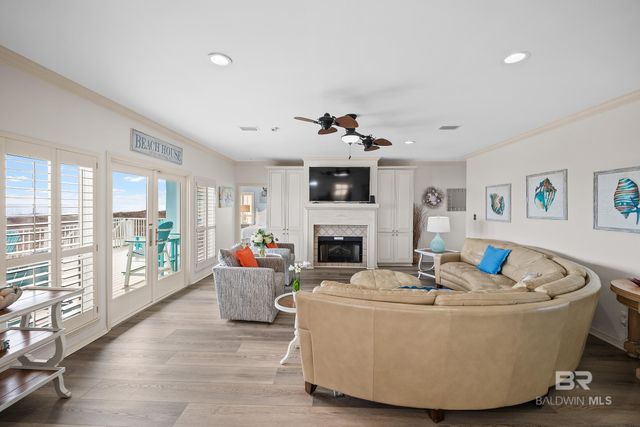 2283 W Beach Boulevard, Gulf Shores, AL 36542